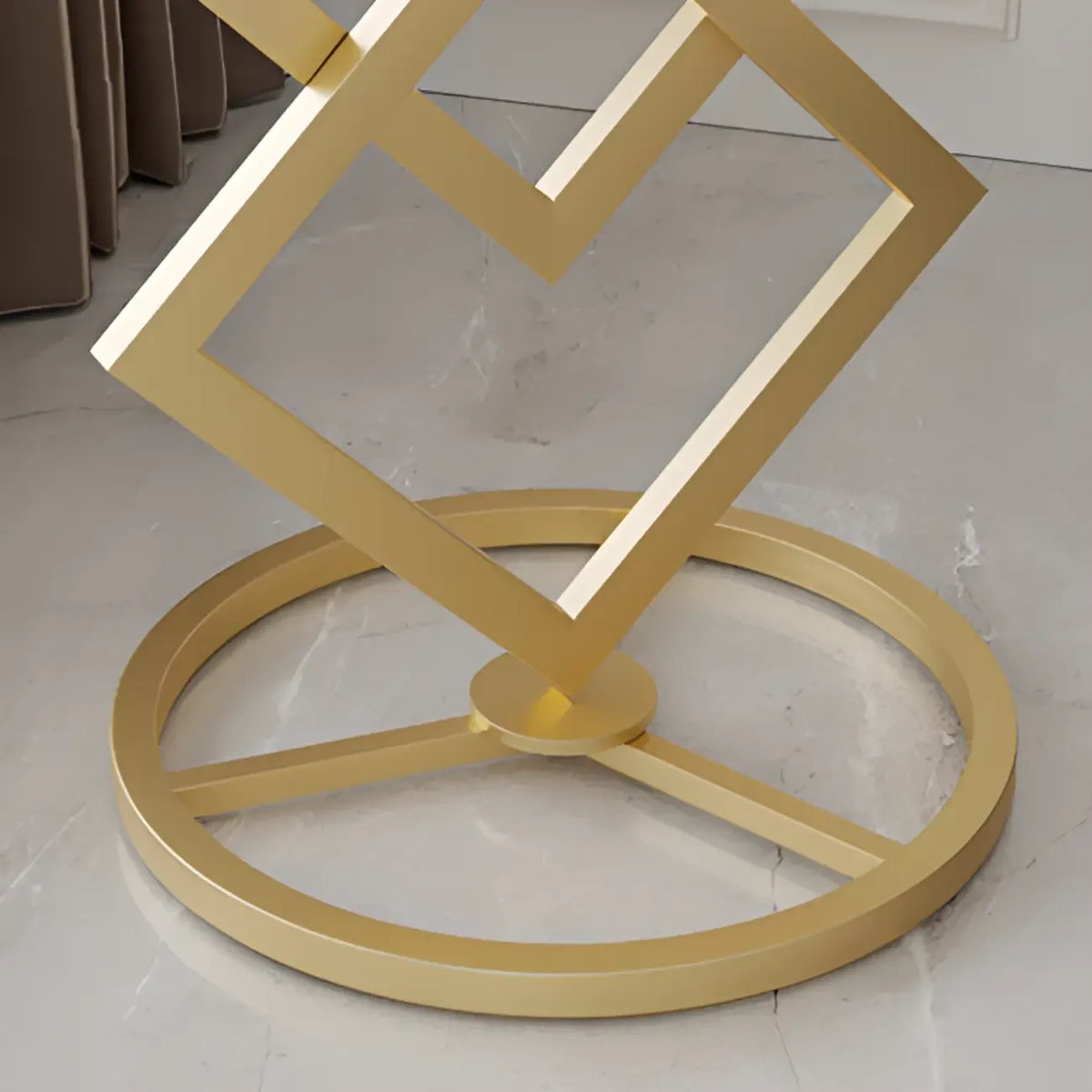 Masuta rotunda blat tip marmura, cadru geometric metalic, 40 x 58 cm