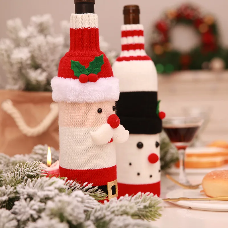 Set 2 huse festive pentru sticla de vin, decoratiune de Craciun - 1